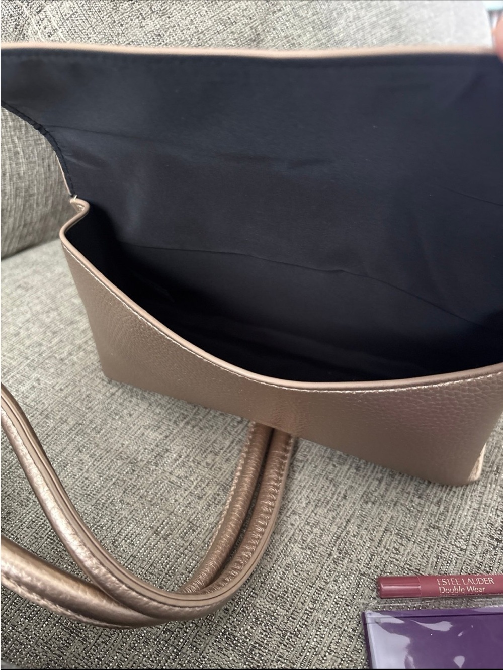 NEW Chantecaille Gold Clutch Bag with samples - Picture 3 of 4